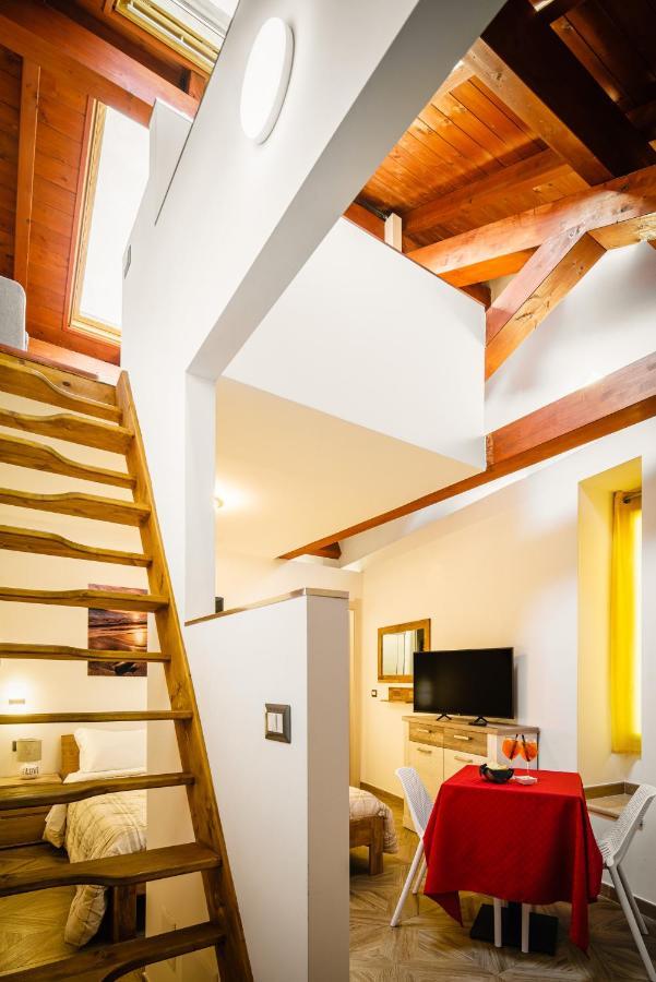 Monsuite Relais - Chalet Monserrato Exterior photo
